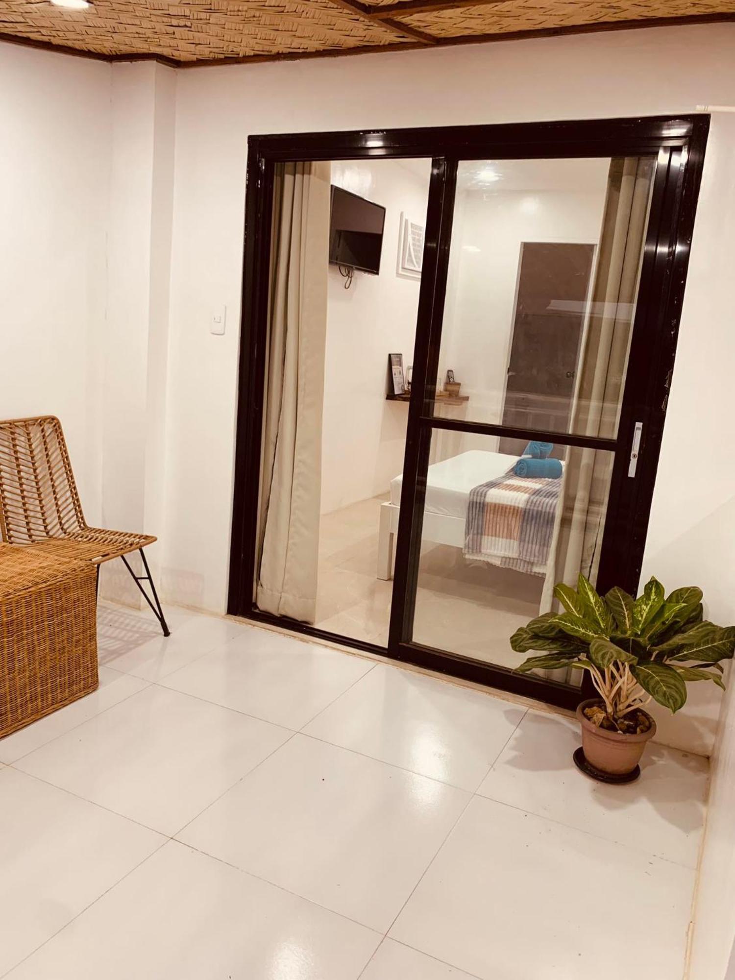 La Sirenne El Nido Hotel Стая снимка